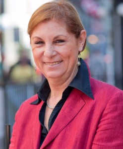 Ou Ella Amir, Executive Director and Chief Executive Officer at AMI-Quebec's gallery